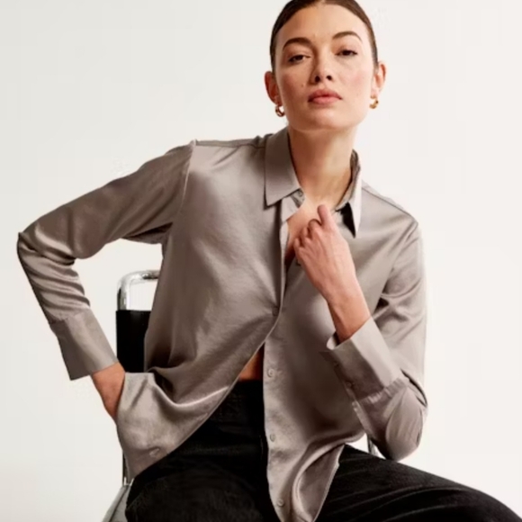 Et Vous Taupe Pure Silk Button Up Blouse size M - Picture 8 of 11